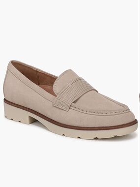 Vionic Corinne Suede Loafer Beige Size 10